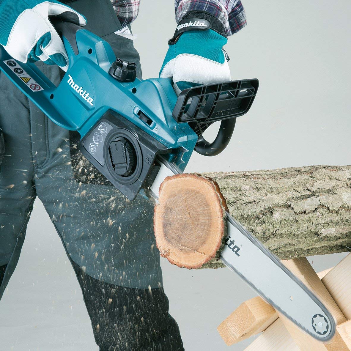 Tronconneuse Makita : Comparatif et Guide de Meilleurs…